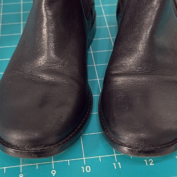 Frye Black Leather Chelsea Ankle Pull On Bootie Winter GUC Women’s Size 6 Med - Picture 12 of 15